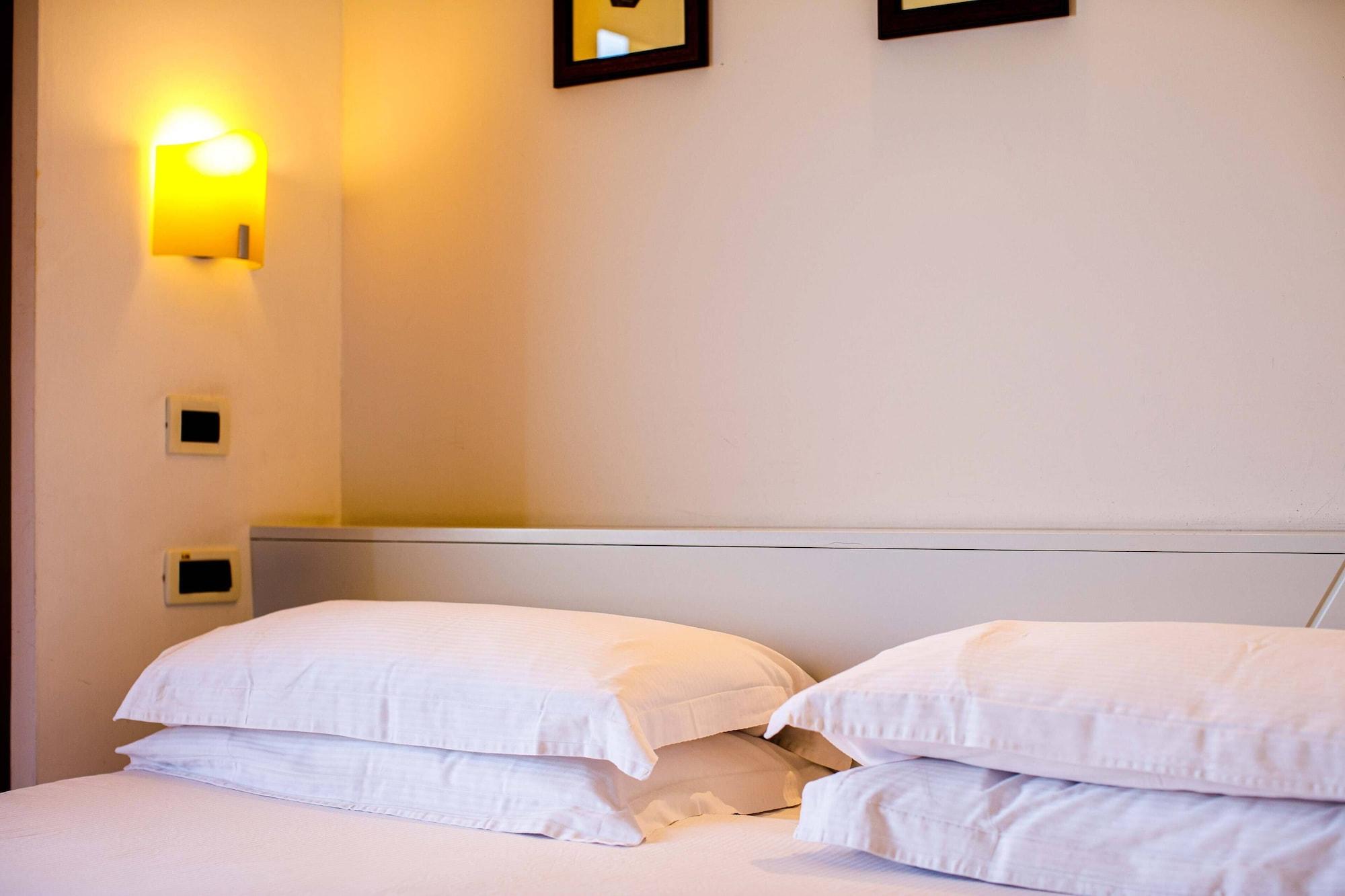 Art Hotel Gran Paradiso Сорренто Екстер'єр фото